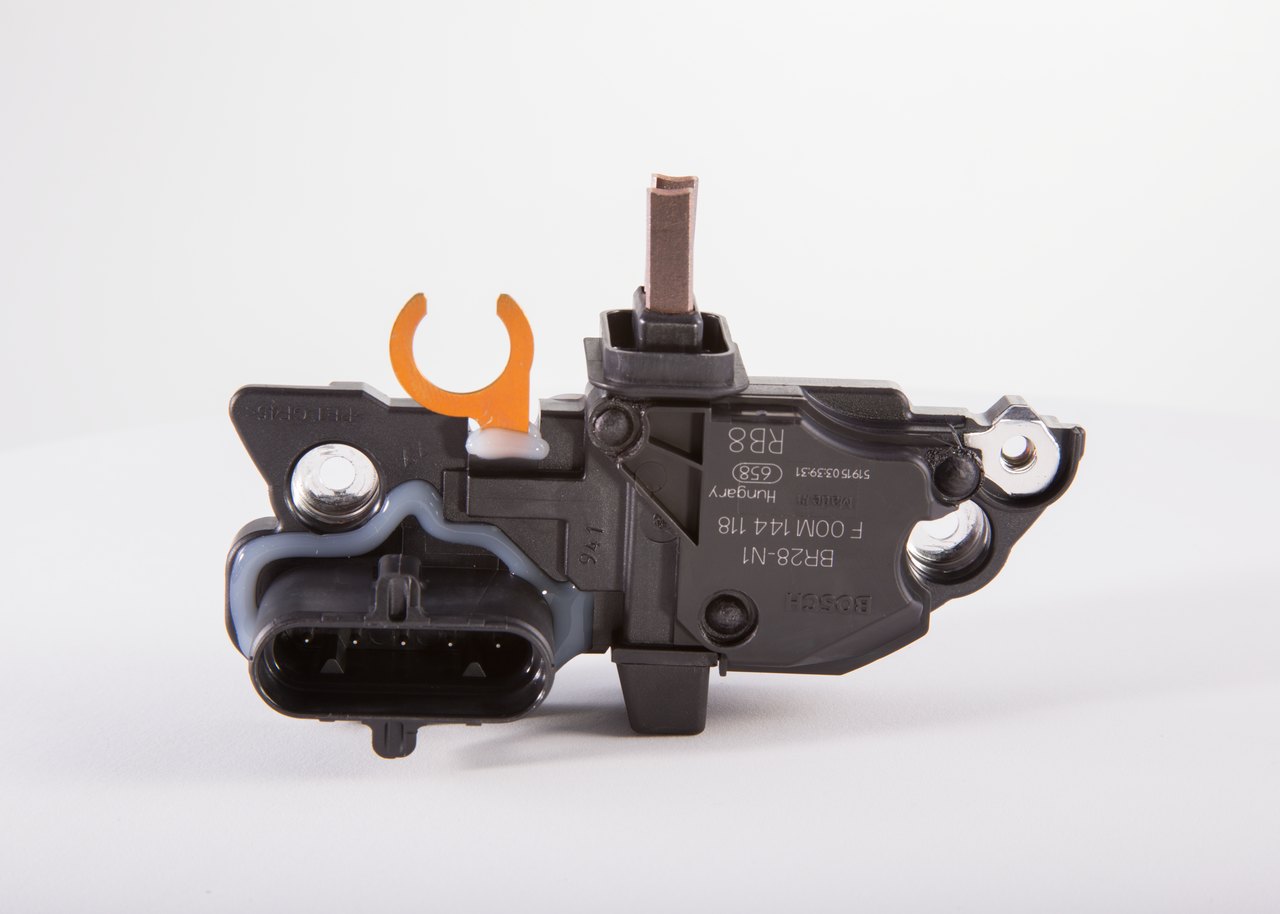 Köp BOSCH Laddningsregulator Produktnummer: F 00M 144 118 till det förmånliga priset av 1440,50 kr