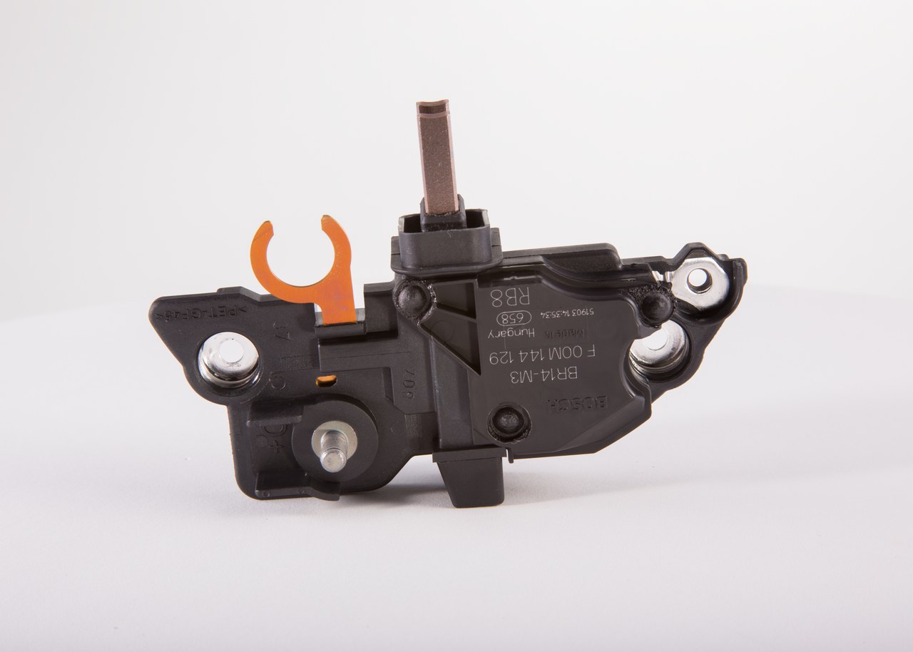 Köp BOSCH Laddningsregulator Produktnummer: F 00M 144 129 till det förmånliga priset av 494,78 kr