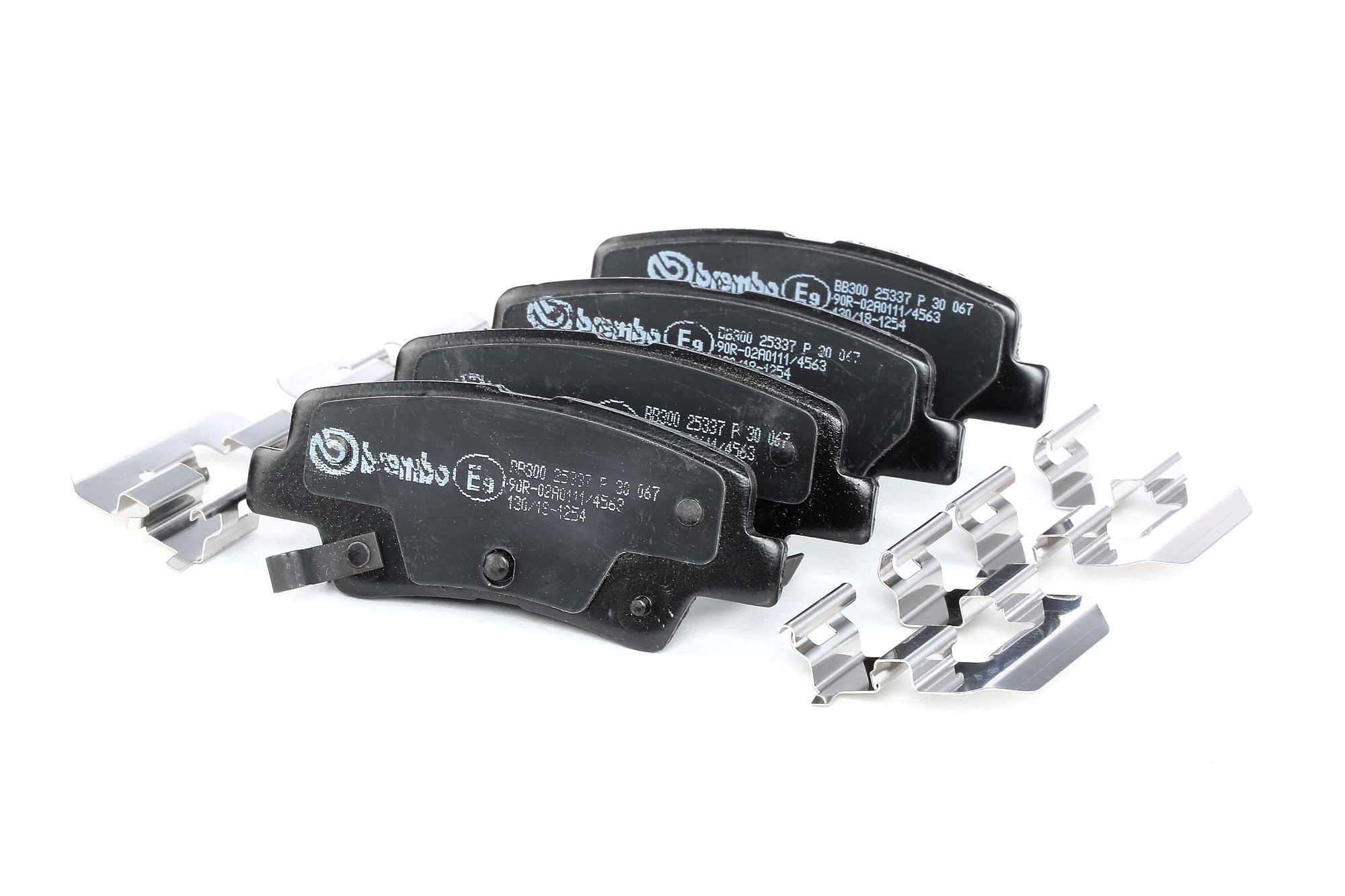 Kjøp BREMBO Bremseklosser Product No .: P 30 067 for den lave prisen av 400,40 kr