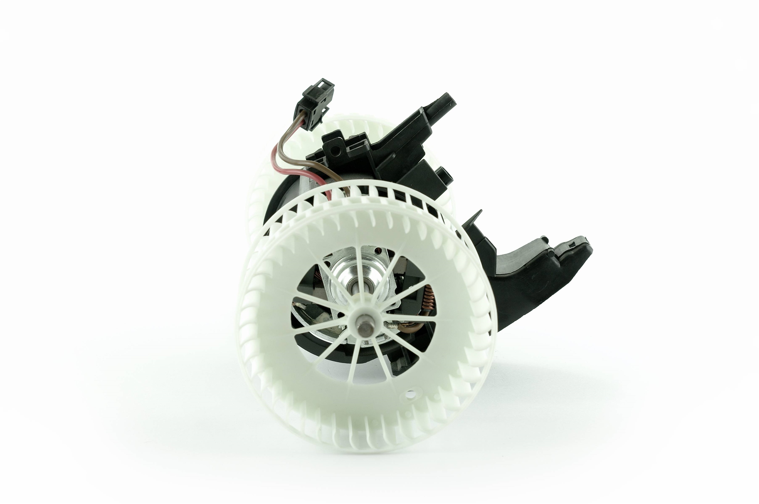 87117 NISSENS Innenraumgebläse BMW