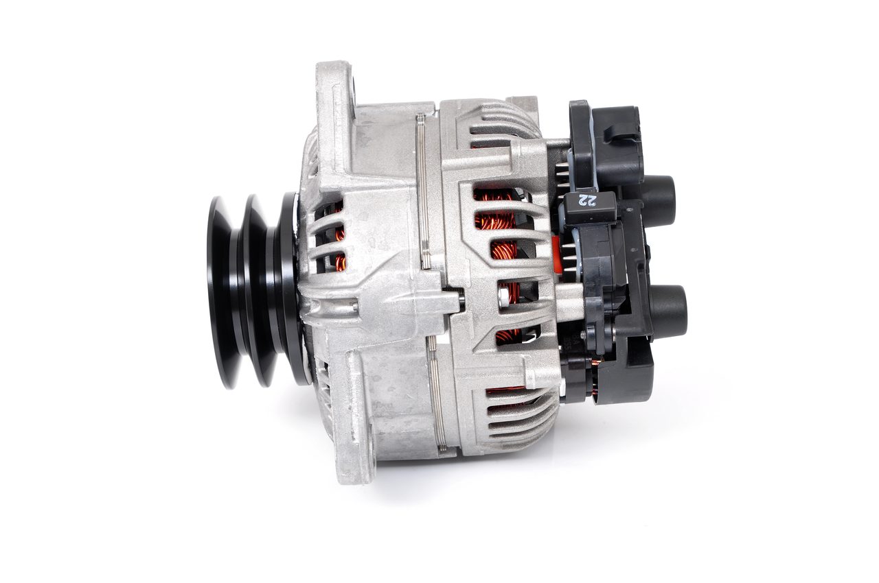 Įsigykite BOSCH Kintamosios srovės generatorius Prekės Nr.: 0 124 655 415 už žemiausią 313,46 € kainą