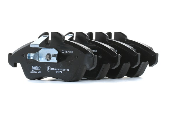 OEM Remblokken MERCEDES-BENZ 414 4x4 (904.012, 904.013, 904.612, 904.613) 143 PK Benzine 0024203920 van VALEO online aan verbazingwekkende prijzen