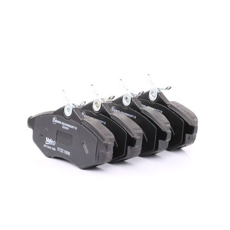 Vásároljon online olcsó, eredeti Fékbetét készlet, tárcsafék 301500 alkatrészt, mely összehasonlítható a 1617257080 OEM számmal