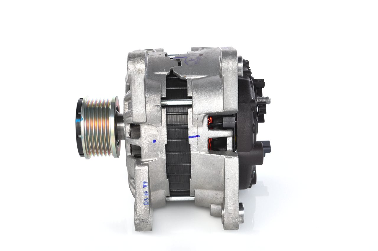 Köp billiga original Generator F 000 BL0 407 jämförbara med 231005079R OEM nummer på nätet