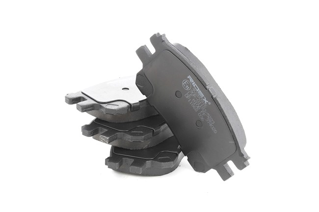 Köp billiga original Bromsbelägg 402B0976 jämförbara med 446528490 OEM nummer på nätet