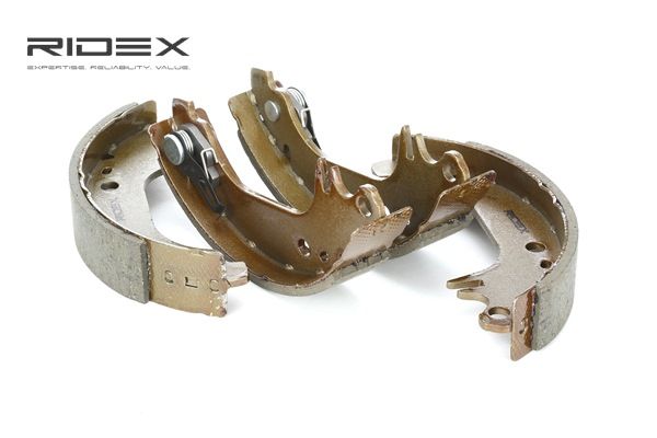 Acquista online Kit ganasce freni 70B0052 originale a buon mercato, comparabile con i numeri OEM 4241E5