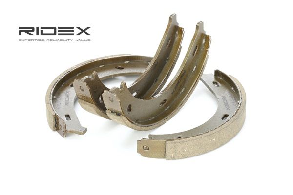 Remschoenen MERCEDES-BENZ in originele kwaliteit 0024204720, 0034207020, 6384200020 van RIDEX