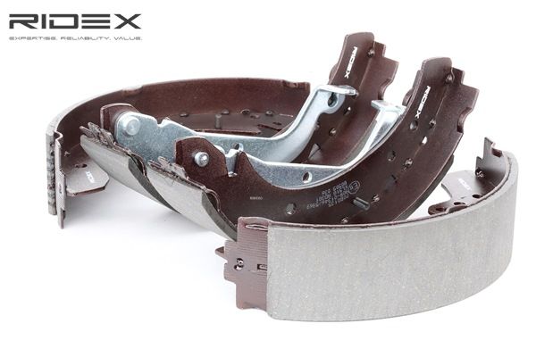 OE Bremsbacken FIAT TALENTO 2012 00946560, 009941243, 423899 von RIDEX