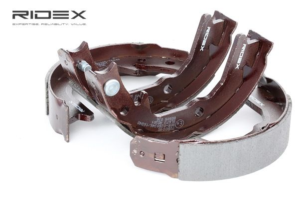 OE MITSUBISHI SIGMA 1995 Drum brake MB668906, MB668907, MB668908 from RIDEX