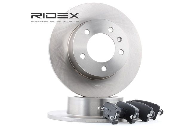 OEM Remschijven en blokken RENAULT 3.0 dCi 140 136 PK Diesel 1605982 van RIDEX online aan geweldige prijzen