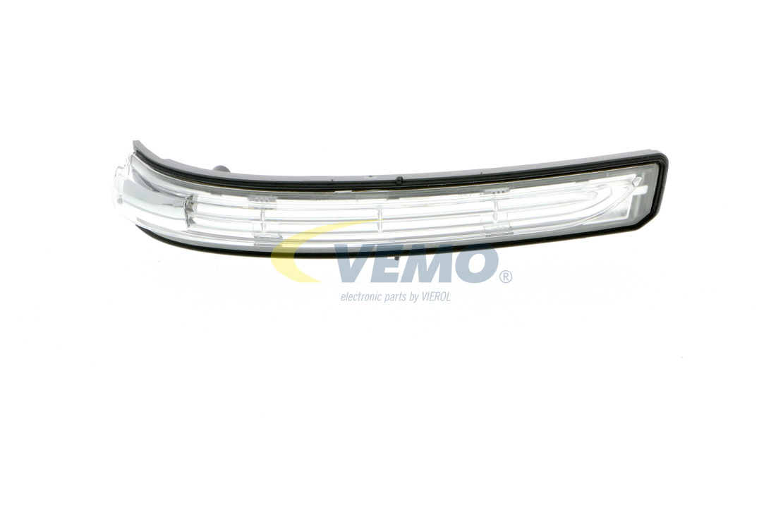 Köp VEMO Extrablinkers Produktnummer: V30-84-0004 till det förmånliga priset av 1367,26 kr
