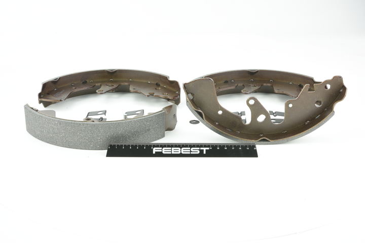 Köp billiga original Bromsbacksats 0702-JB627R jämförbara med 5320065J02000 OEM nummer på nätet