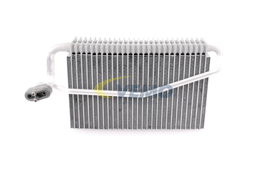 Verdamper, airco MERCEDES-BENZ in originele kwaliteit 2038300258, 2098300258, 2098300458 van VEMO