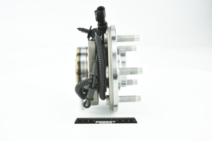 Cumpărați online Butuc roata 2182-EXPU5F original/ă și la un preț mic, compatibil/ă cu nr. OEM 4L2Z1104AA