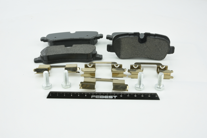 Köp billiga original Bromsbelägg 2901-DIIIR jämförbara med LR021316 OEM nummer på nätet