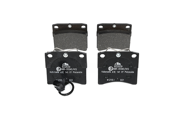 Acquista online Kit pastiglie freni 13.0460-2839.2 originale a buon mercato, comparabile con i numeri OEM 7D0698151C