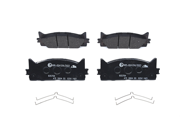OE TOYOTA AURION 2025 Etujarrupalat 0446507010, 0446533440, 0446533450 merkiltä ATE