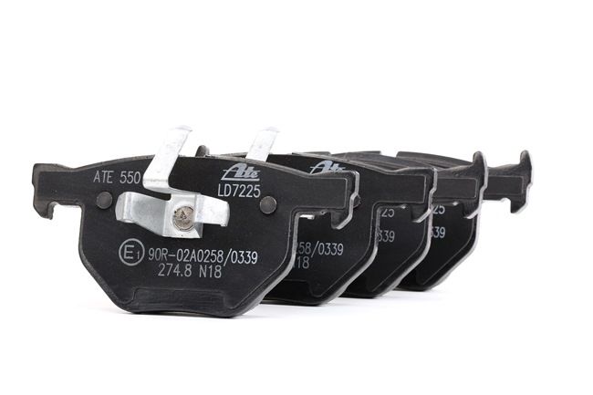 Köp billiga original Bromsbelägg 13.0470-7225.2 jämförbara med 34216791938 OEM nummer på nätet