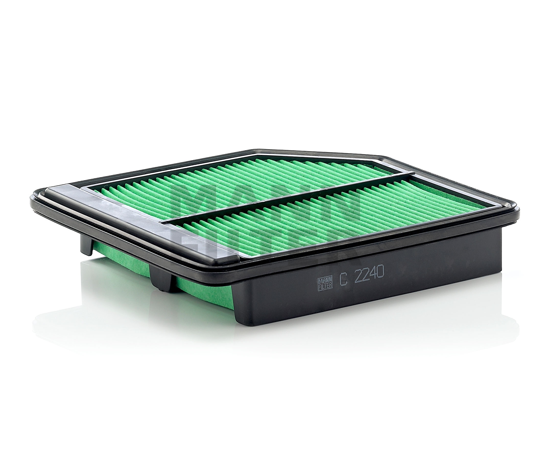Compre MANN-FILTER Filtro de ar Produto No.: C 2240 a preços baixos de 17,59 €