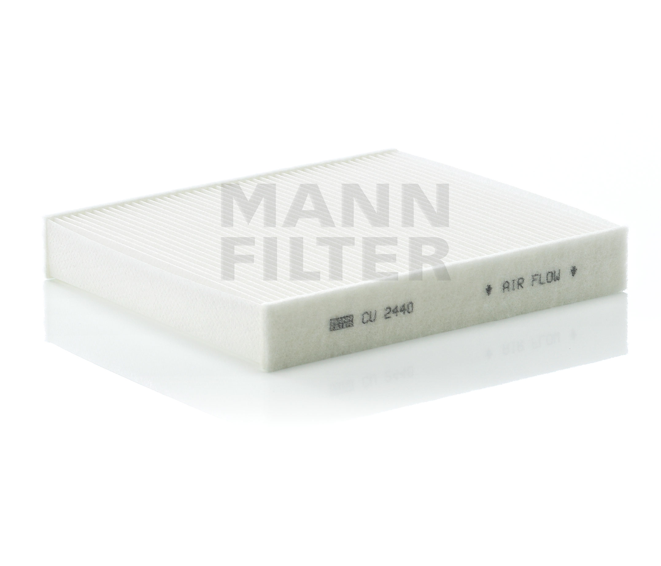 Ostke MANN-FILTER Filter, salongiõhk Toode nr.: CU 2440 madala hinnaga 11,51 €
