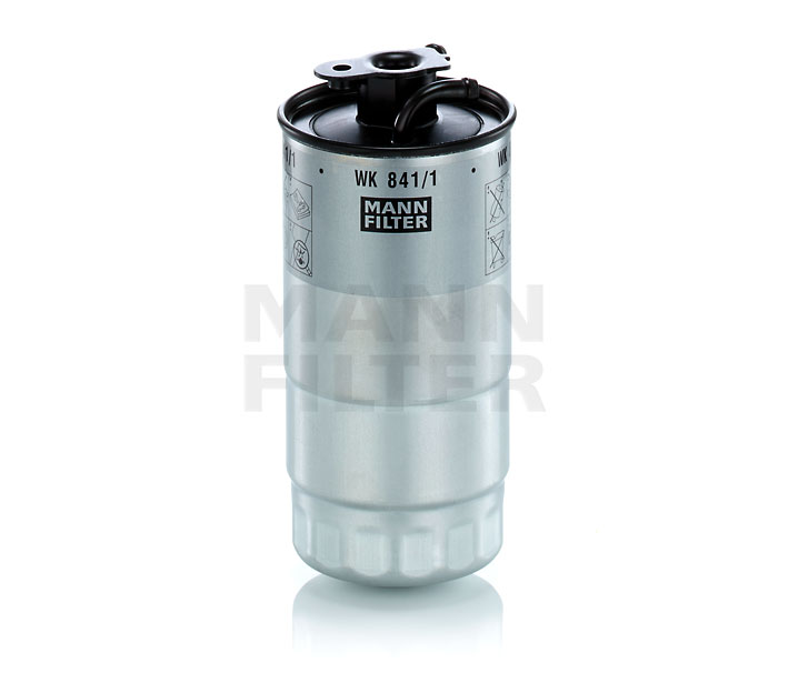 LAND ROVER Fuel filter in original quality 13327785350, 13327787825, 813030 from MANN-FILTER